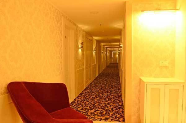 Mango Hotel Jaipur Exteriör bild