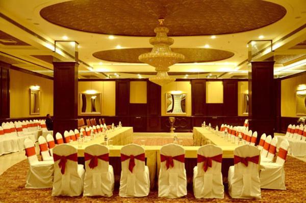 Mango Hotel Jaipur Exteriör bild