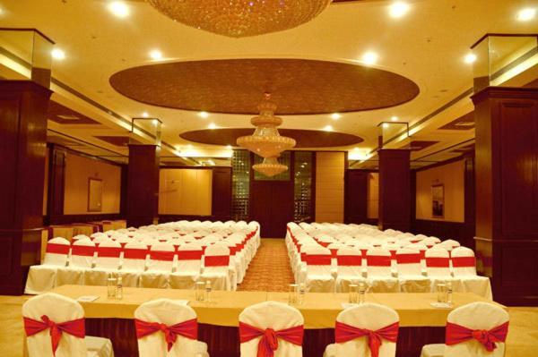 Mango Hotel Jaipur Exteriör bild